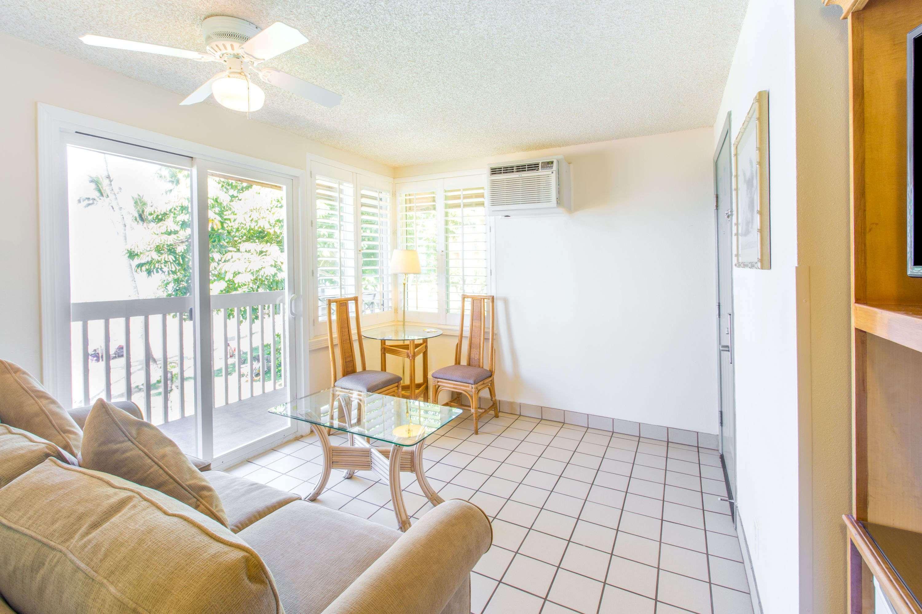 Days Inn By Wyndham Maui Oceanfront Wailea  Bagian luar foto